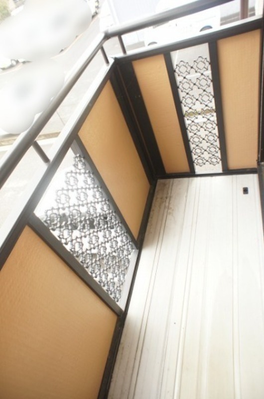 バルコニー　図面と現状に相違がある場合には現状を優先