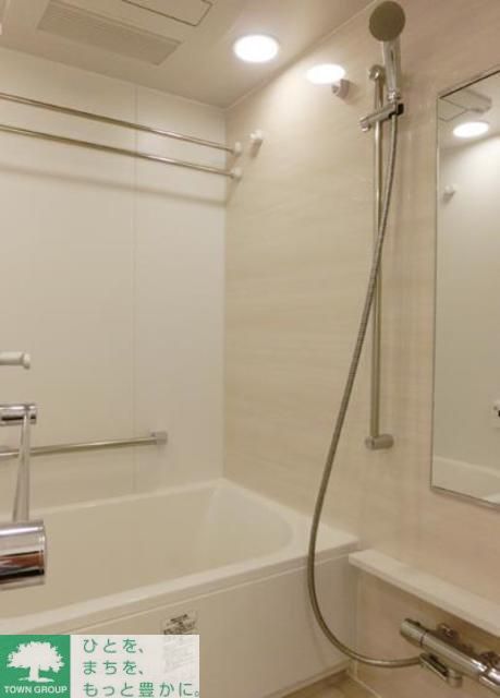 バス・シャワールーム　※写真は同タイプ住戸です。