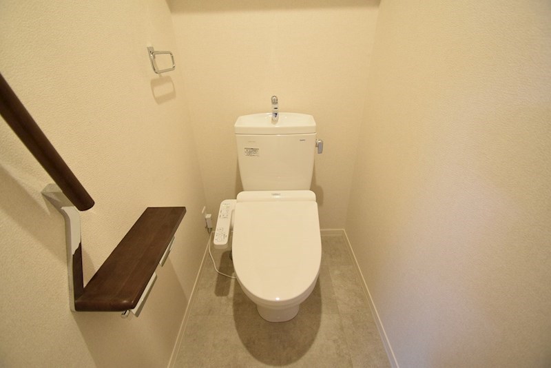 【la mont II (ラモントII)のトイレ】