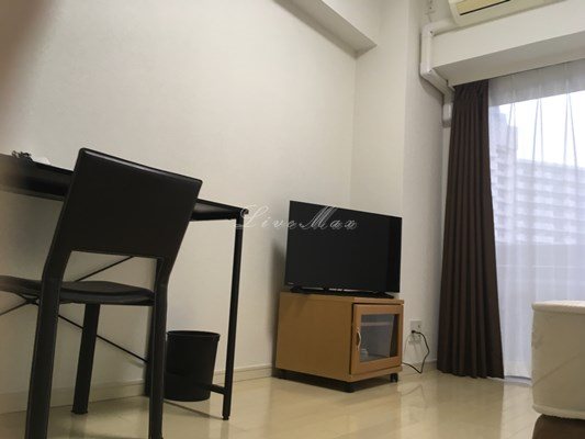 居室・リビング　別号室参考写真