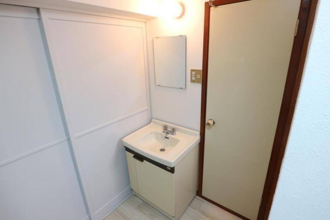 洗面設備　ドレッサー