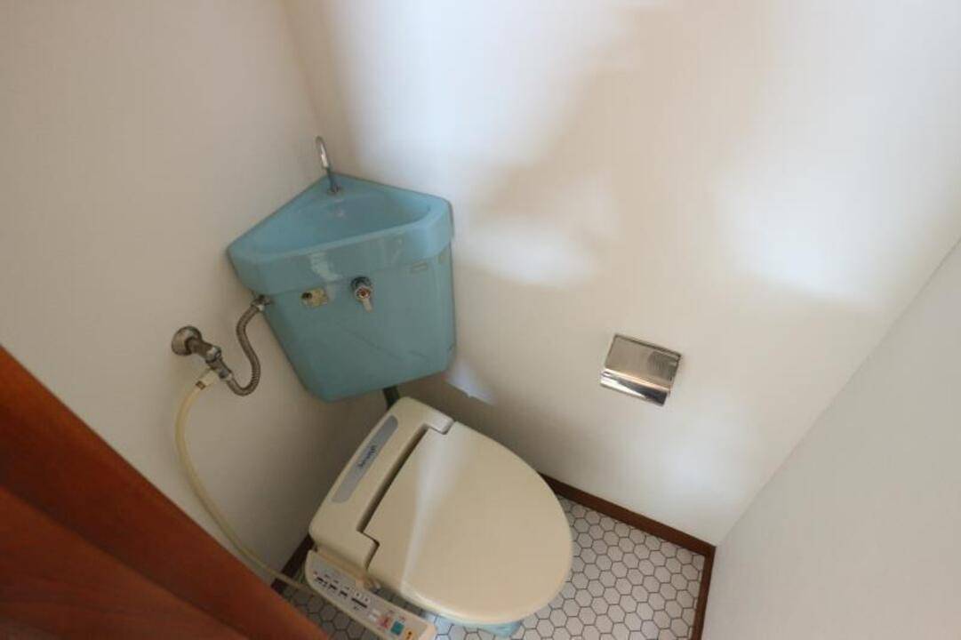 トイレ　トイレ