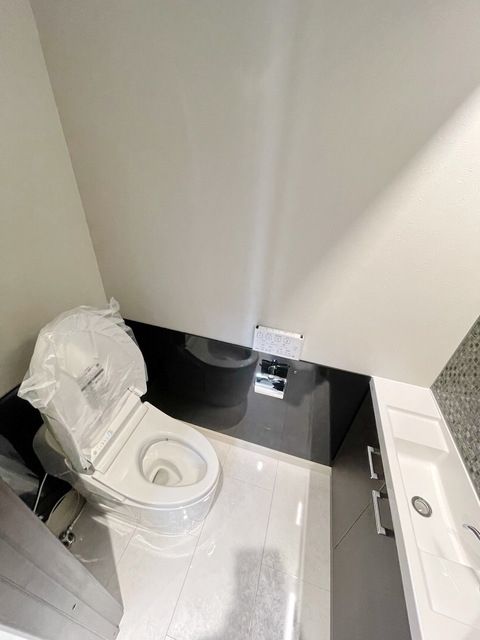 トイレ　★お問い合わせはタウンハウジング多摩センター店まで★