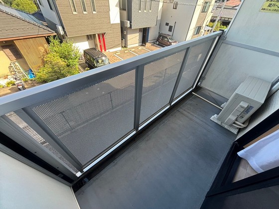 バルコニー　※別号室の写真です