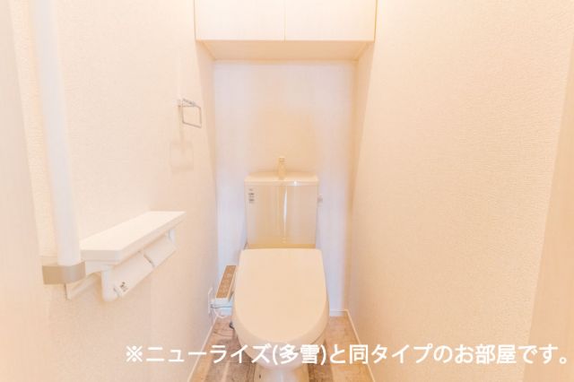 【カーサ　Ｋ　ラスタのトイレ】