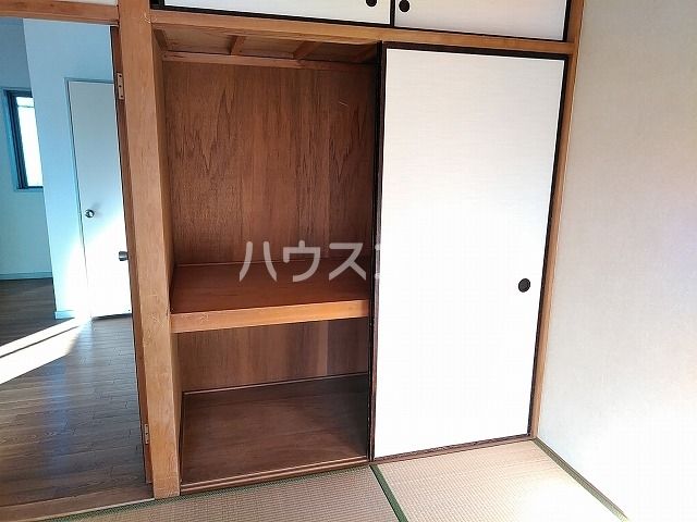 【名古屋市天白区焼山のマンションの収納】