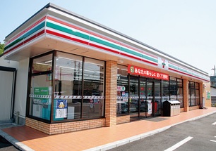 コンビニ　セブンイレブン郡山開成2丁目店（コンビニ）まで374m