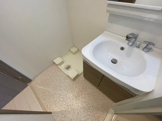 洗面設備　詳細は、RISUMO江坂本店→06-6155-7137まで♪