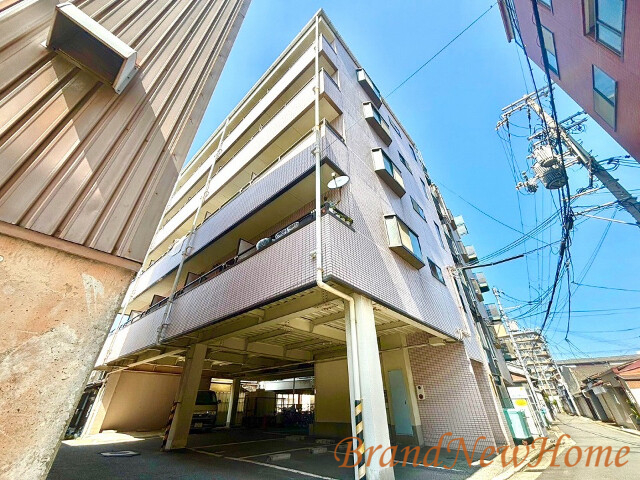 堺市堺区北庄町のマンションの建物外観