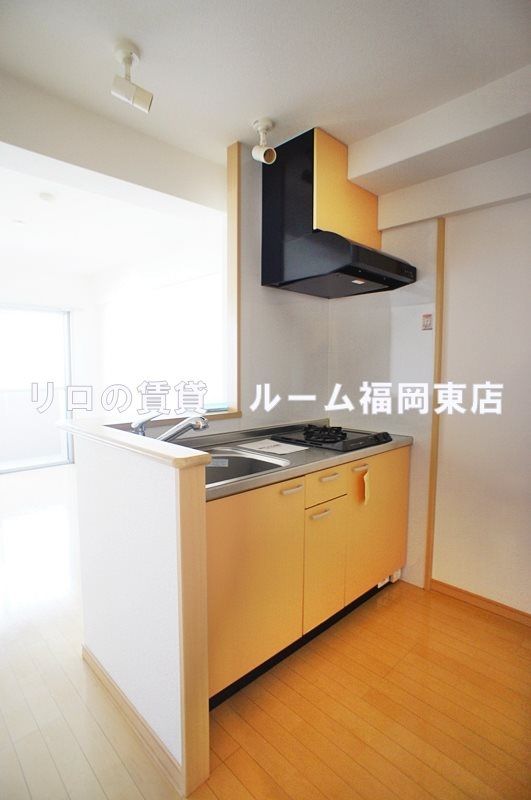 【糟屋郡粕屋町原町のマンションのキッチン】