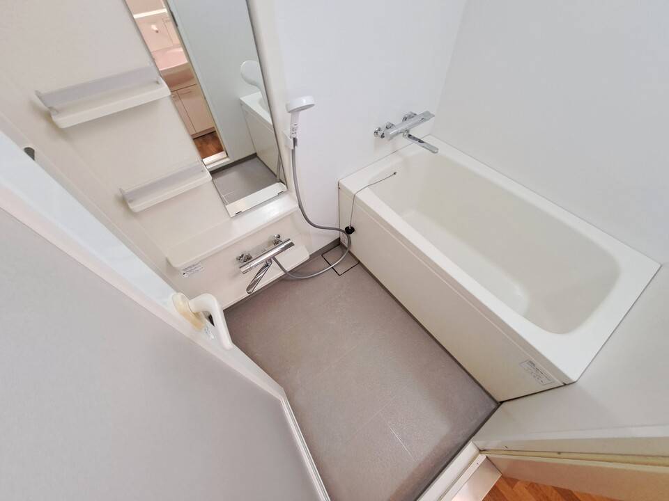 バス・シャワールーム　浴室