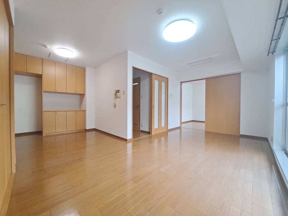 居室・リビング　リビング