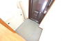 玄関　※別号室の写真となります。