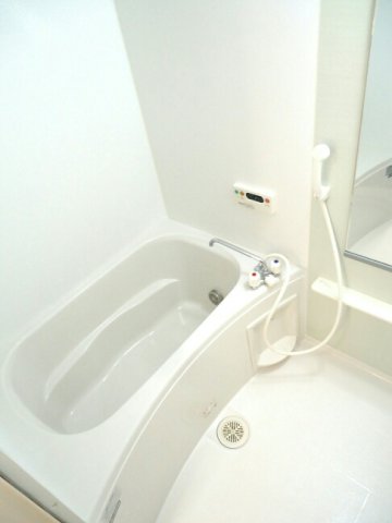 バス・シャワールーム　日々の暮らしに欠かせないお風呂です