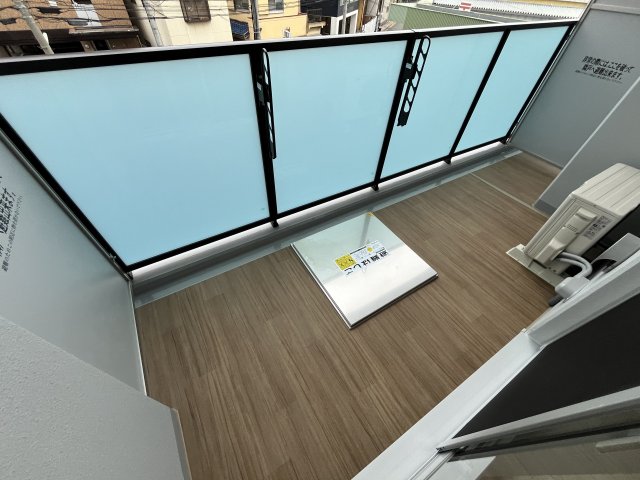 バルコニー　広々としたバルコニーです