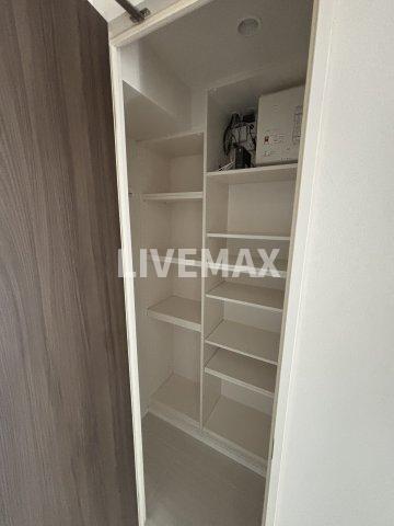 その他設備　シューズインクローゼット