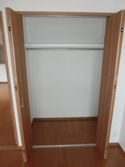 収納　ホワイトストーン白石