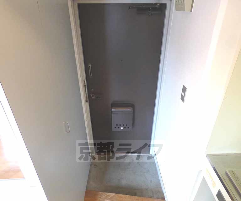 玄関　玄関です。