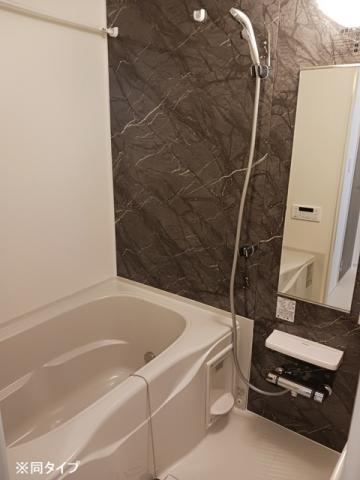 トイレ　※同タイプ部屋の写真です。