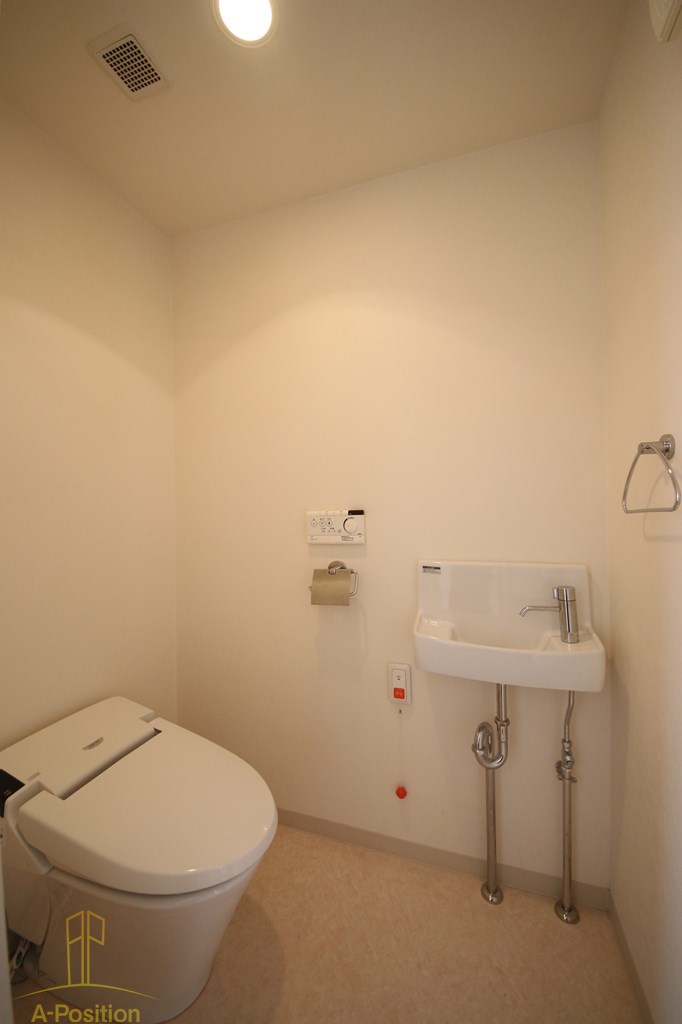 トイレ　松屋タワー