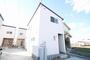 伊勢朝日駅より徒歩30分 築3年 2階建の賃貸物件