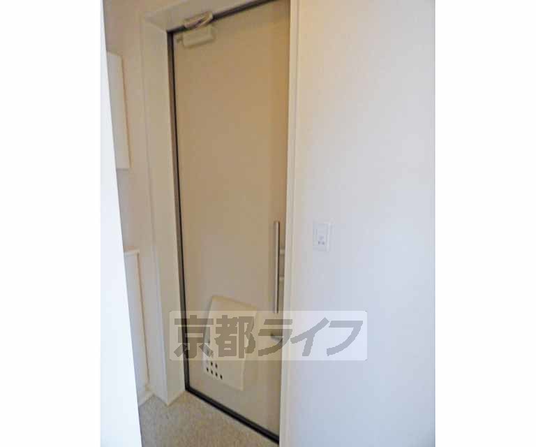 玄関　玄関です。