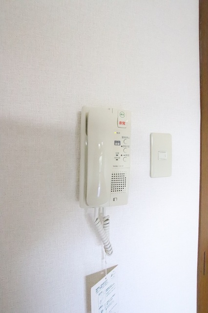 セキュリティ　★来訪者の確認が出来るインターホン★