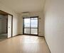 居室・リビング　落ち着いた雰囲気のお部屋です