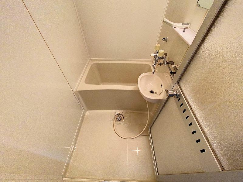 バス・シャワールーム　浴室