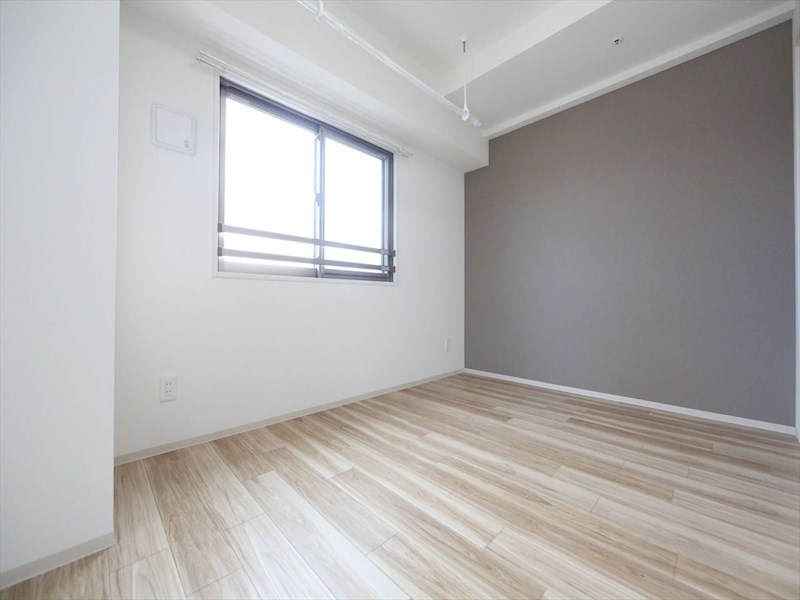 その他部屋・スペース　洋室7.4帖　クローゼット付　エアコン完備　バルコニー