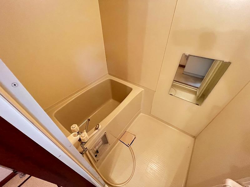 バス・シャワールーム　浴室