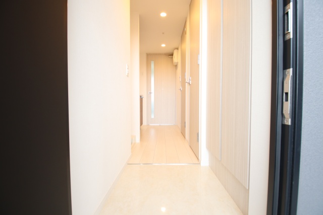 玄関　※別室の参考写真の為、現況優先です。