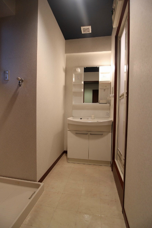 洗面設備　※別号室の写真です。独立洗面台♪