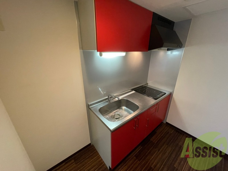 キッチン　キッチンにはＩＨクッキングヒーターも完備です！