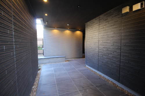 ロビー　建物の内部です