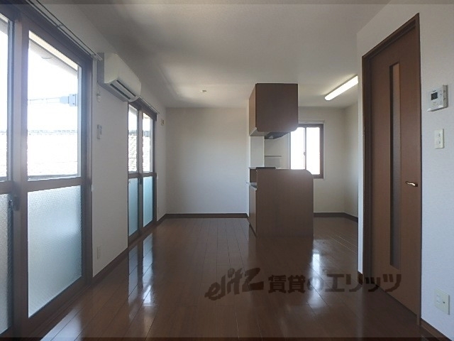 居室・リビング　洋室