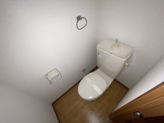 トイレ　トイレもきれいです