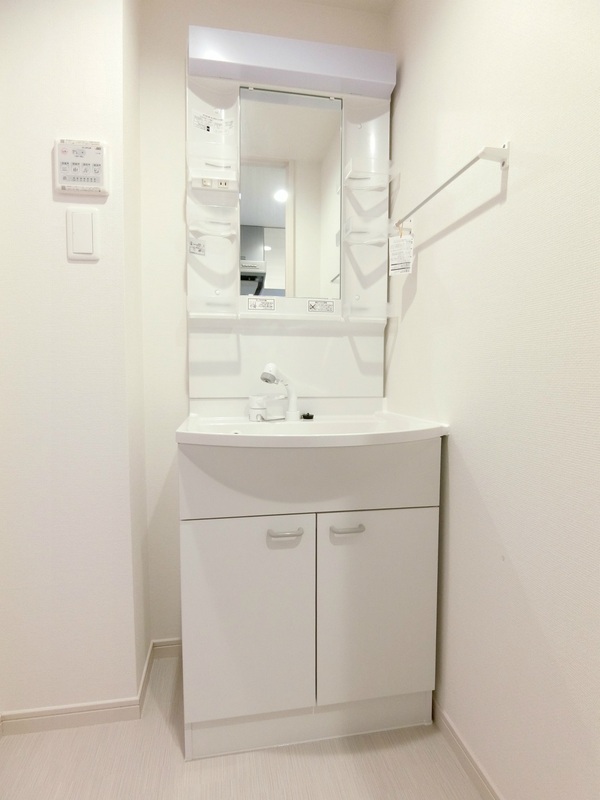 洗面設備　忙しい朝には欠かせない洗面所です