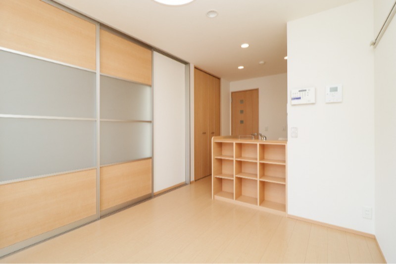 居室・リビング　図面と現状に相違がある場合には現状を優先