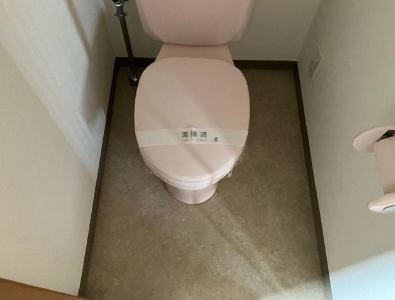 トイレ　清潔感のあるトイレは、誰もがリラックスできる空間です。