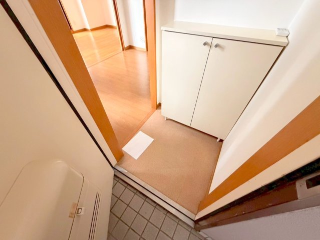 玄関　素敵な玄関は毎朝あなたを元気に送りだしてくれますよ。