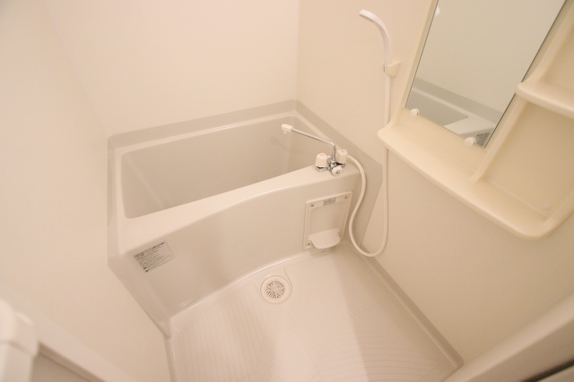 バス・シャワールーム　※別室の参考写真の為、現況優先です。