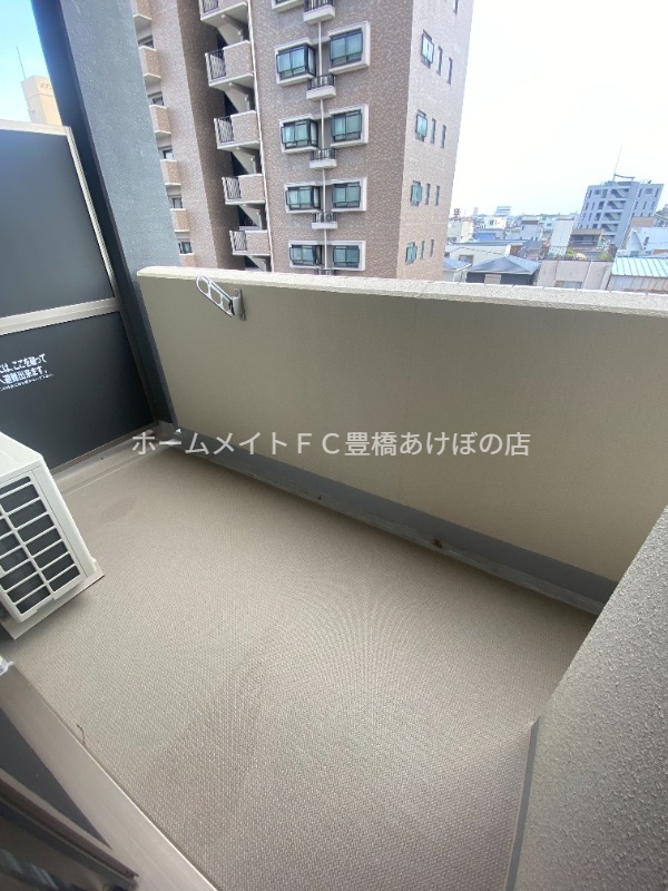 バルコニー　同型別部屋写真