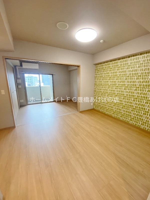 居室・リビング　同型別部屋写真