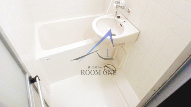 バス・シャワールーム　お風呂です。