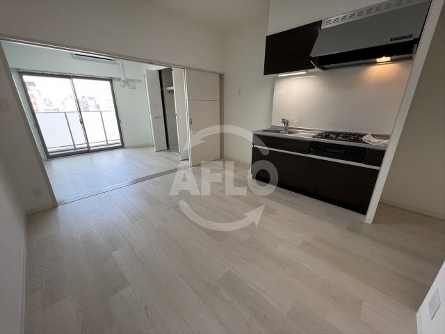 居室・リビング　グランパシフィック今里Luxe　リビング