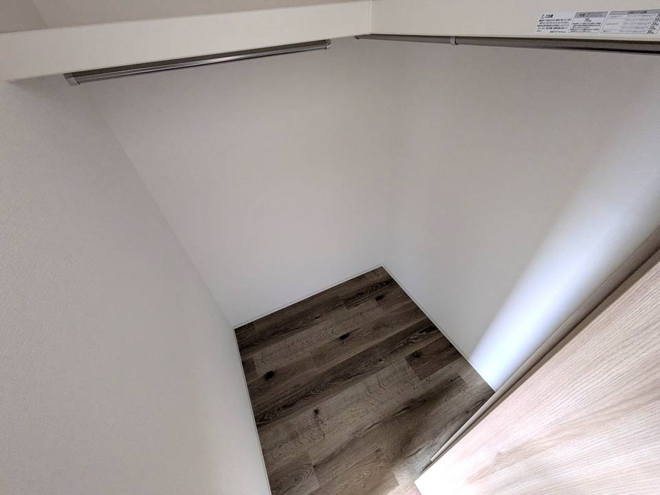 収納　ウォークインクローゼット