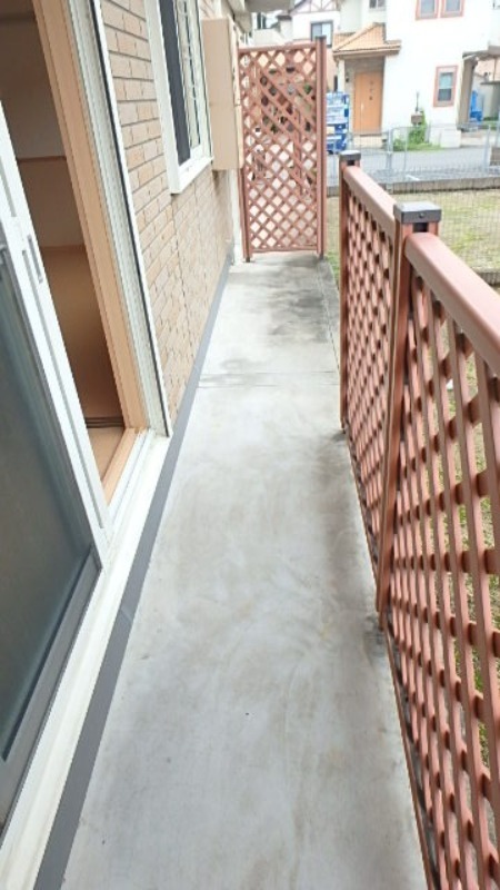 バルコニー　図面と現状に相違がある場合には現状を優先