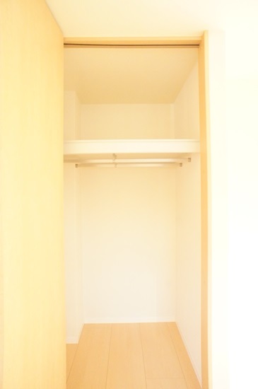 その他設備　収納付きでお部屋の中すっきりです