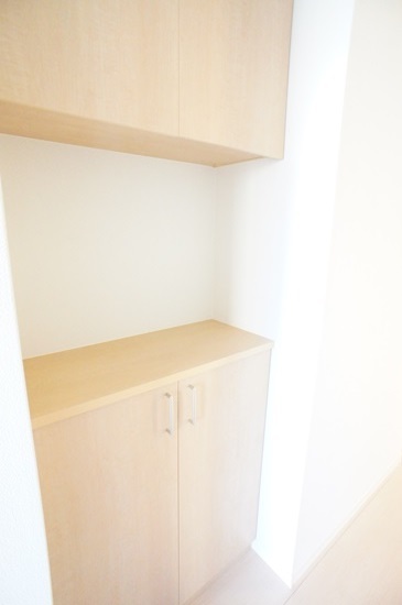 玄関　下駄箱があるので玄関はいつでもスッキリです